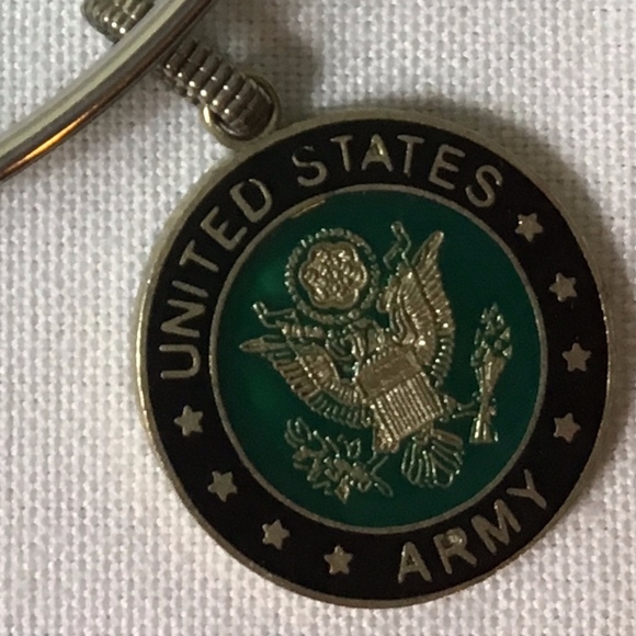 U.S. ARMY 7" Slide Charm Bracelet - by Angelica - Picture 4 of 8